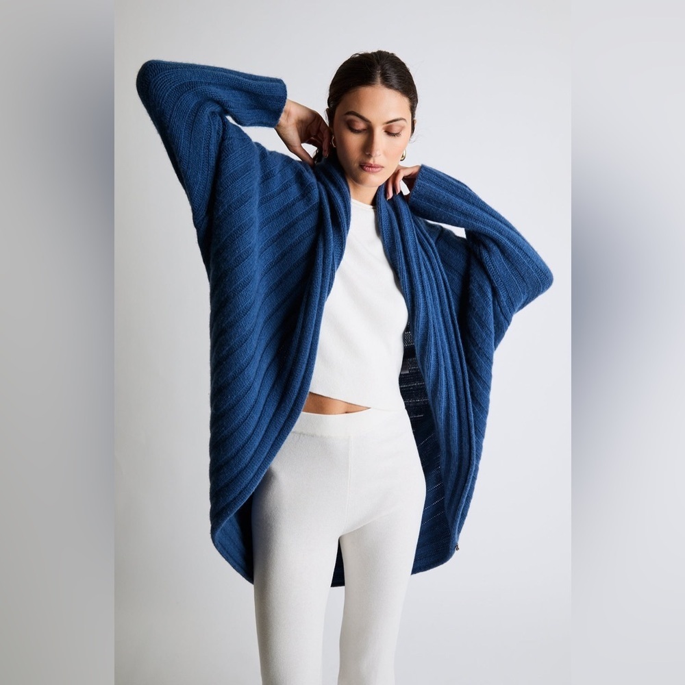 + Beryll Cocoon Cashmere Cardigan | Classic Blue One Size NWT